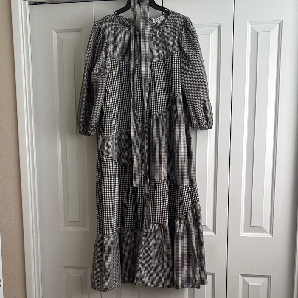 Black/White Gingham Midi Dress